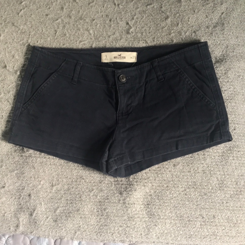 Navy blue hollister shorts!